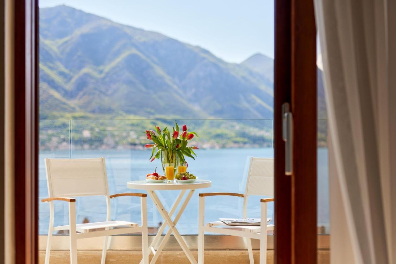 Apartment Noa With Sea View Kotor Ngoại thất bức ảnh
